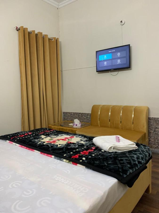 Eden Plus Executive Hotel Λαχόρη Εξωτερικό φωτογραφία